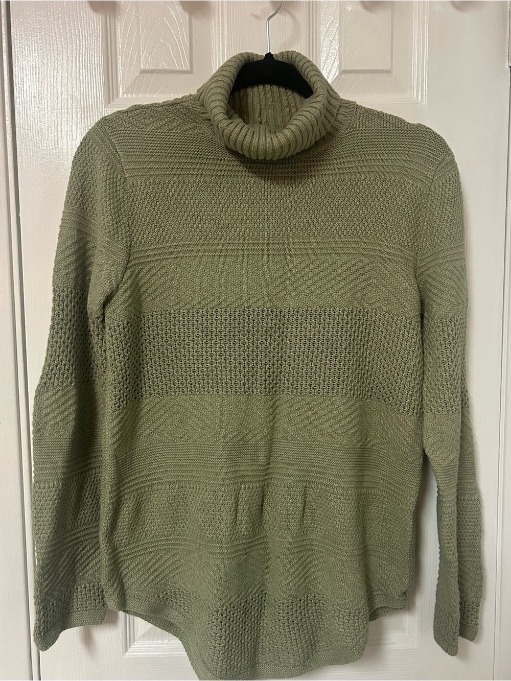 100% COTTON Olive Green Women’s Turtleneck